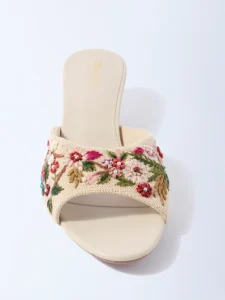 MULTICOLOUR EMBROIDERED HEELS